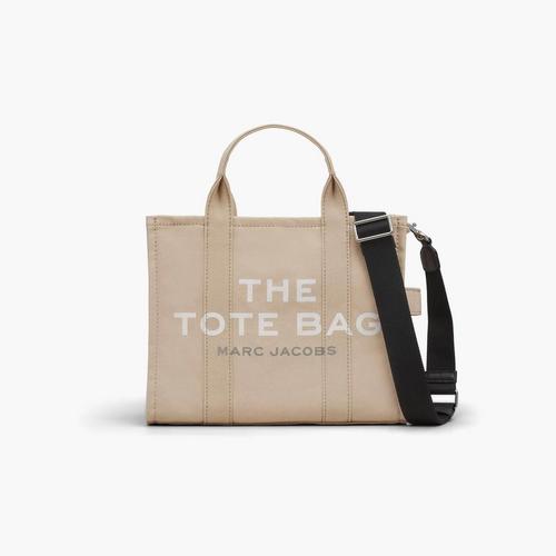 MARC JACBOS THE MEDIUM TOTE BAG IN WARM SAND