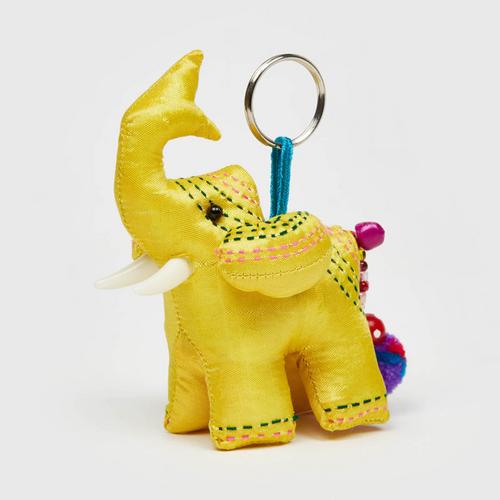 @PRAEWA elephant hand stitches  keychain(yellow) 2cmx3.5cm
