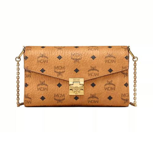 MCM Tracy Visetos干邑色斜挎包