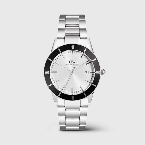 Daniel Wellington Iconic Paradigma 40 白色链节太阳纹黑色表圈银色