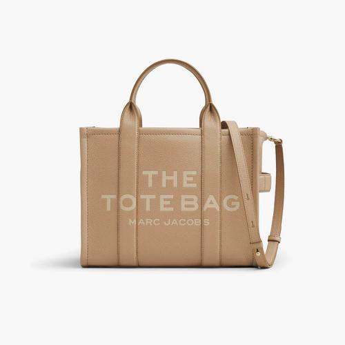 MARC JACOBS THE LEATHER MEDIUM TOTE BAG IN CAMEL