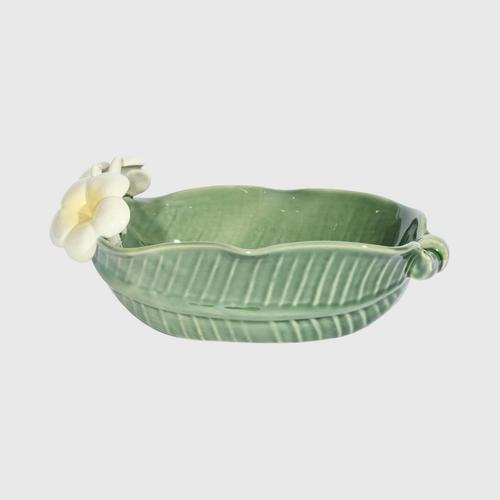 CHARTREE NOISOPA Plumeria leaf shaped ceramic cup with flower